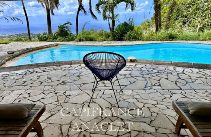 Vente Maison 231m&sup2; 7 pièces Case-Pilote