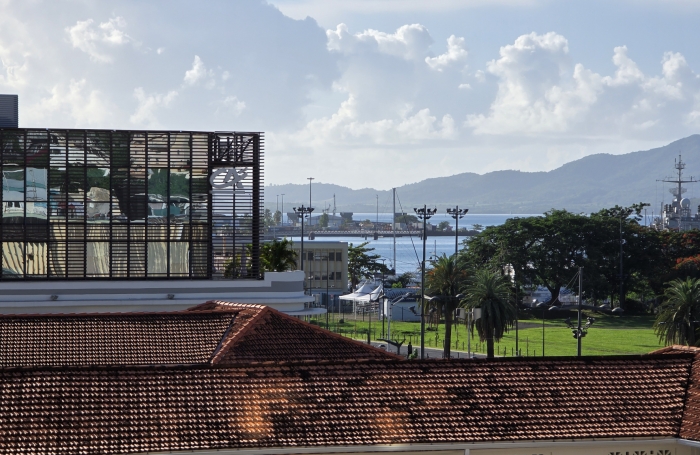 &Agrave; vendre : Charmant appartement T2 avec vue mer, centre-ville de FORT DE FRANCE