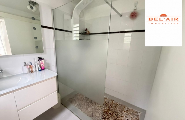 Vente Appartement 46.42m&sup2; 2 pièces Fort de france