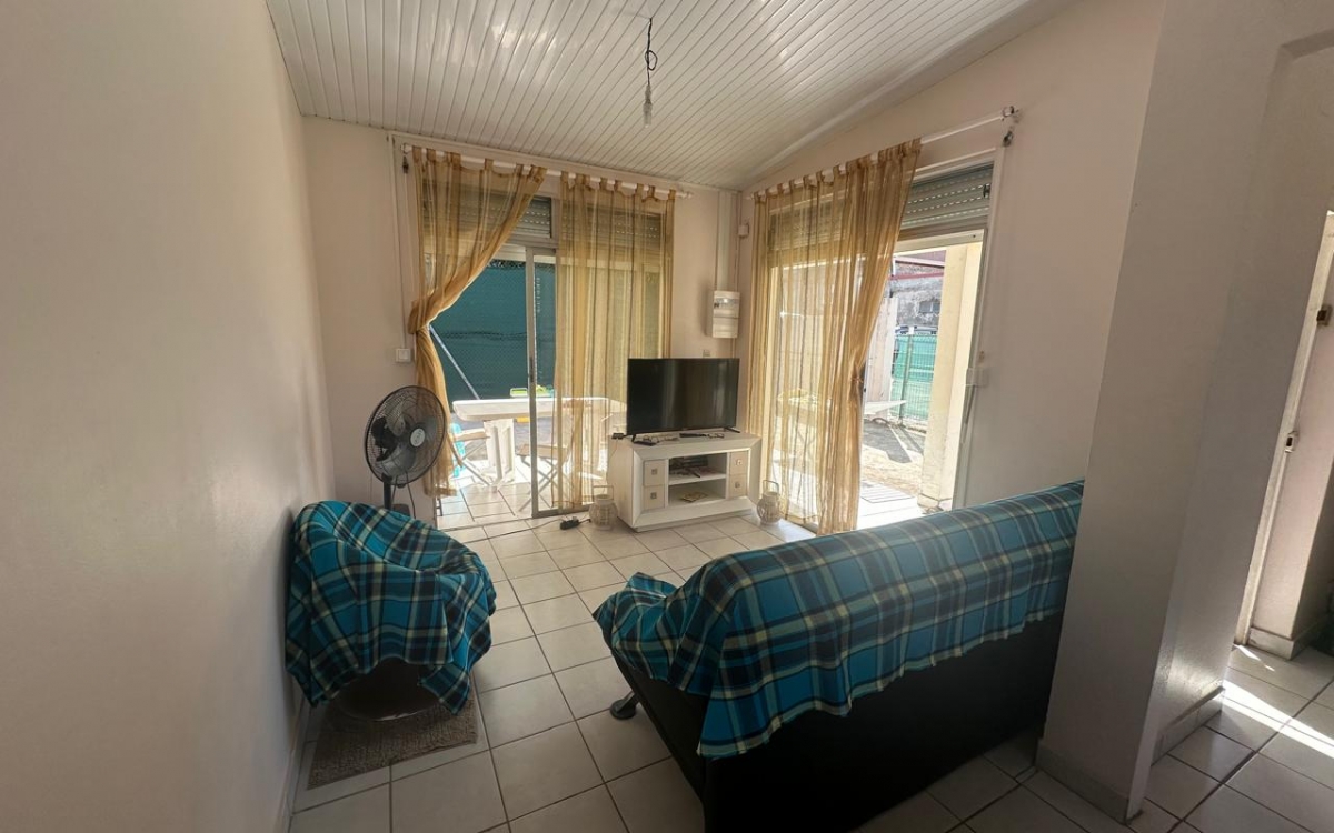 A VENDRE VILLA T4 BOURG DU MARIN