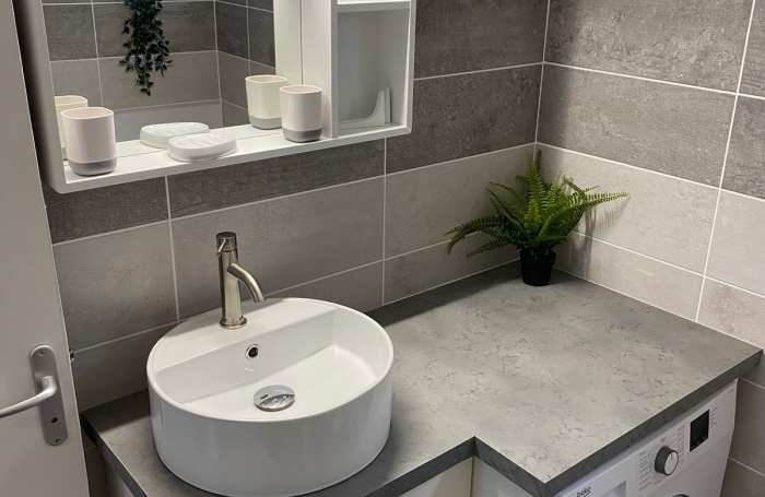 Appartement T2 enti&egrave;rement refait proche plage