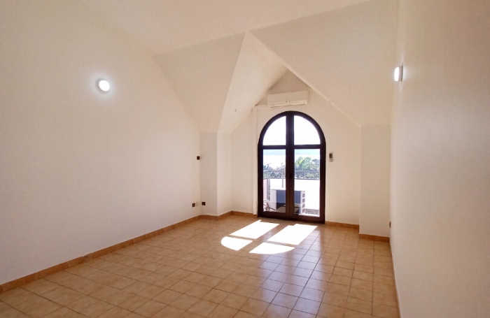 Location Appartement 23m&sup2; 1 pi&egrave;ce Fort de france