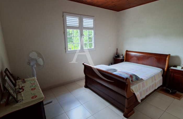 Vente Maison 105.59m&sup2; 4 pi&egrave;ces Schoelcher