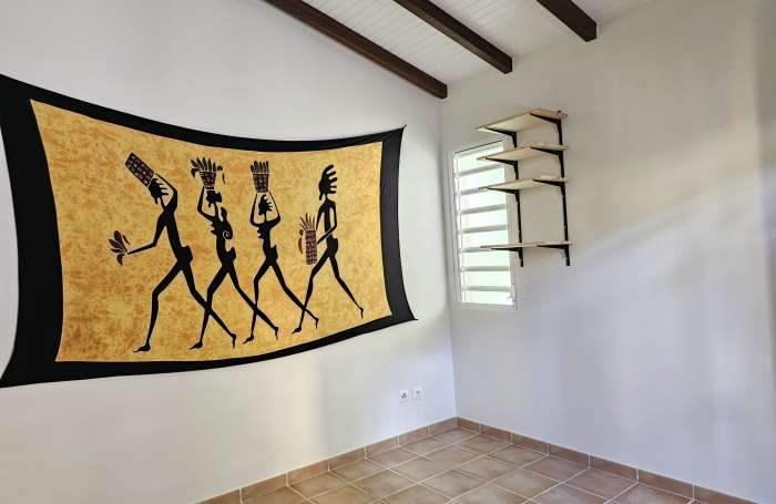 VILLA  T3 AVEC PISCINE + T2 INDEPENDANT