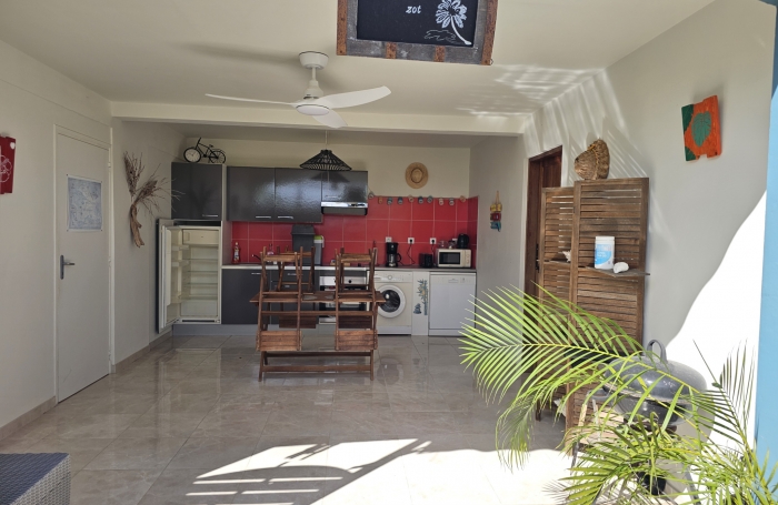 VILLA  T3 AVEC PISCINE + T2 INDEPENDANT