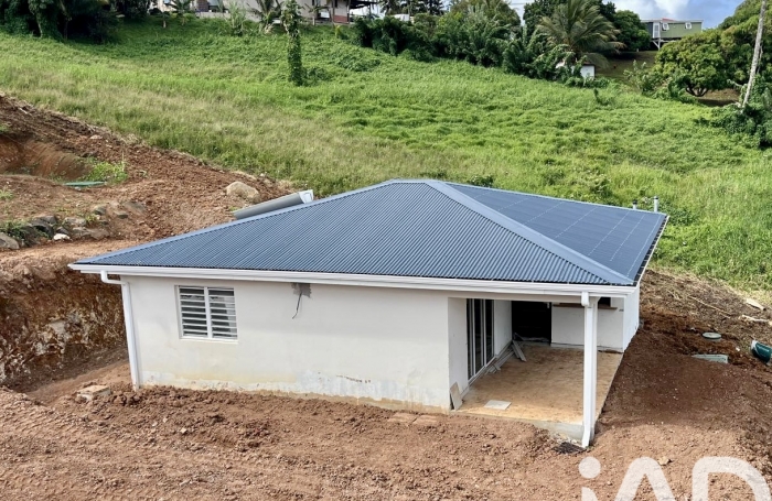 Vente Maison 78m&sup2; 4 pièces Rivi&egrave;re Sal&eacute;e