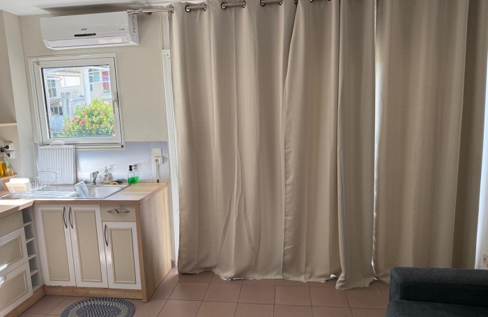 T2 MEUBLE R&eacute;sidence avec piscine LE DIAMANT