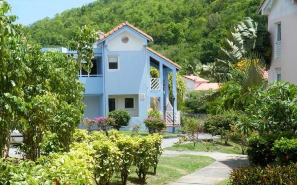 A VENDRE APPART T4 EN DUPLEX SAINTE-ANNE