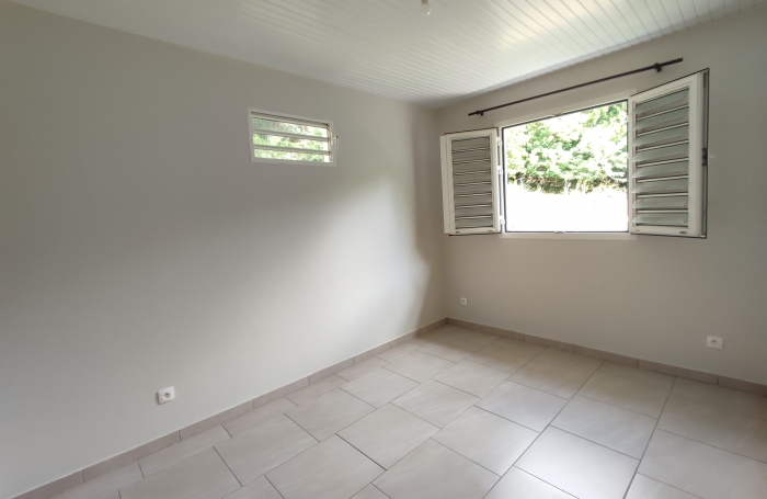 Spacieux Haut de villa T4- quartier Micolo Case Pilote