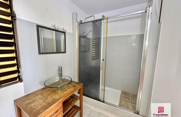 Vente Appartement 49.27m&sup2; 2 pièces Fort de france