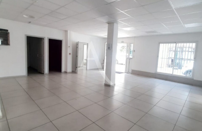 Vente Divers 150m&sup2; 10 pi&egrave;ces Fort de france