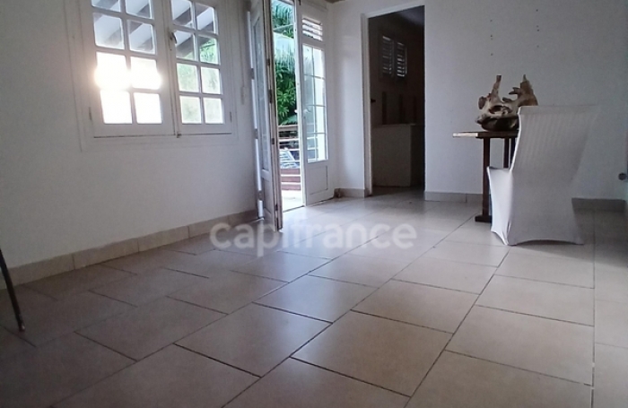 Vente Maison 270m&sup2; 13 pièces Rivi&egrave;re Pilote