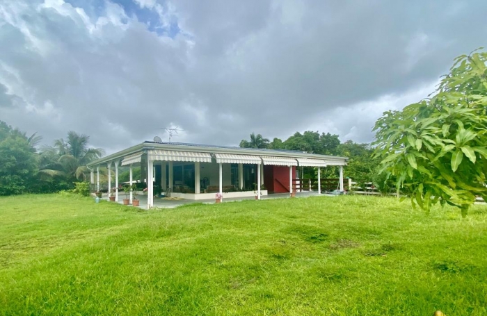 Vente Maison 340m&sup2; 6 pièces Fort de france