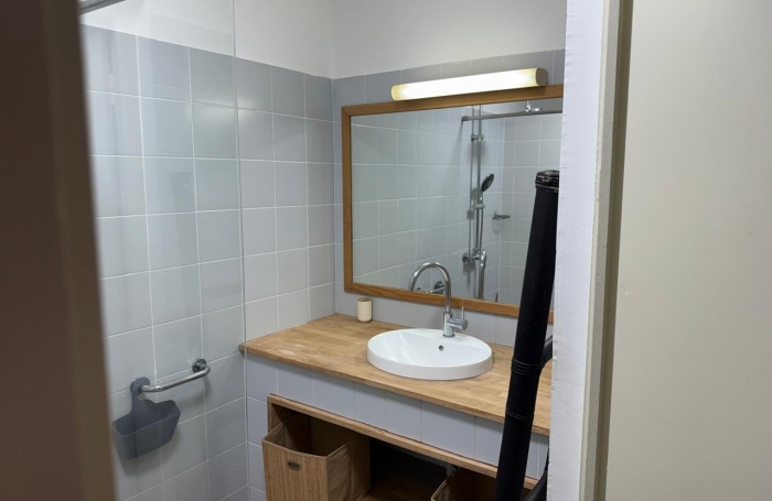 T2 MEUBLE R&eacute;sidence avec piscine LE DIAMANT