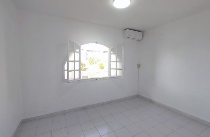 Location Appartement 97233