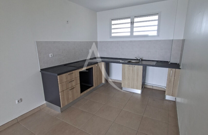 Location Appartement 90.13m&sup2; 3 pi&egrave;ces Fort de france
