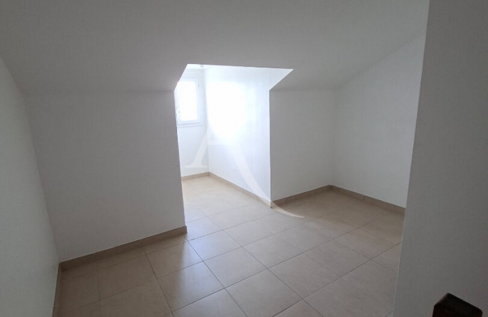 Location Appartement 90.13m&sup2; 3 pi&egrave;ces Fort de france