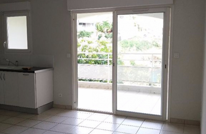 Location Appartement 45m&sup2; 2 pi&egrave;ces Le Robert