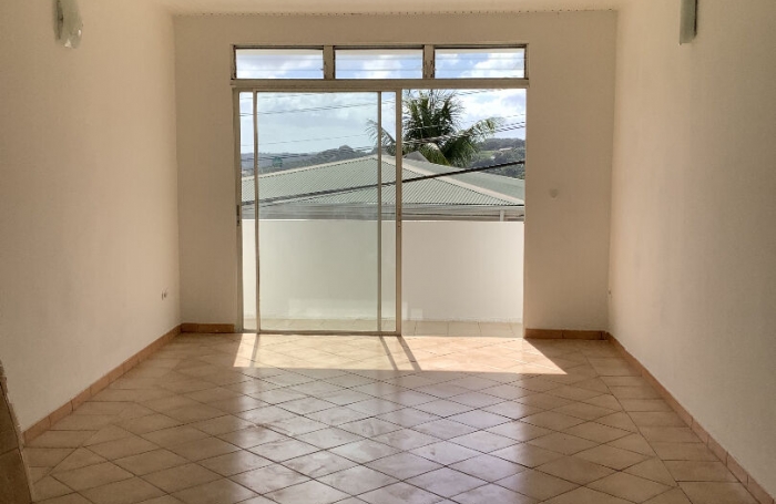 Location Appartement 95m&sup2; 4 pi&egrave;ces Saint-Joseph