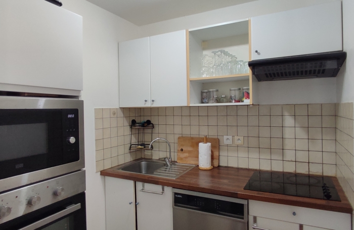 Grand T2 meubl&eacute; d'environ 70m2 proche du golf des Trois-&icirc;lets