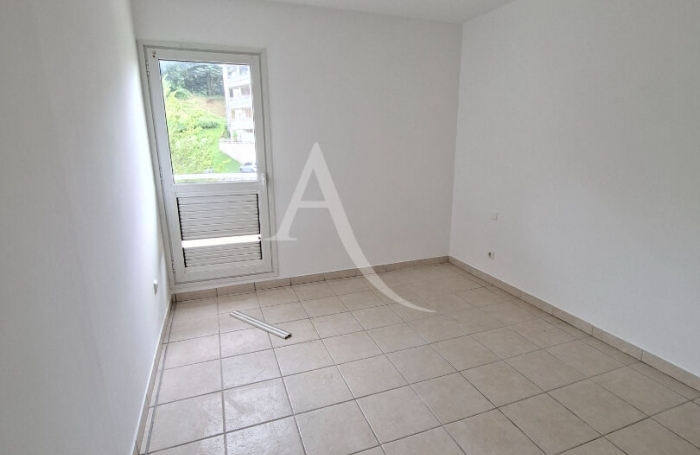 Vente Appartement 86.95m&sup2; 4 pi&egrave;ces Le Robert