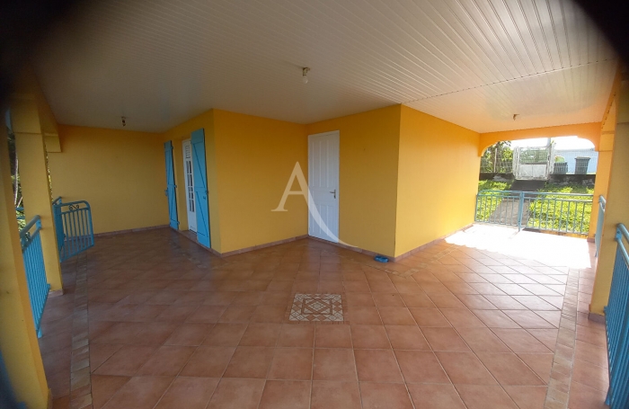 Vente Maison 58.83m&sup2; 3 pi&egrave;ces Case-Pilote