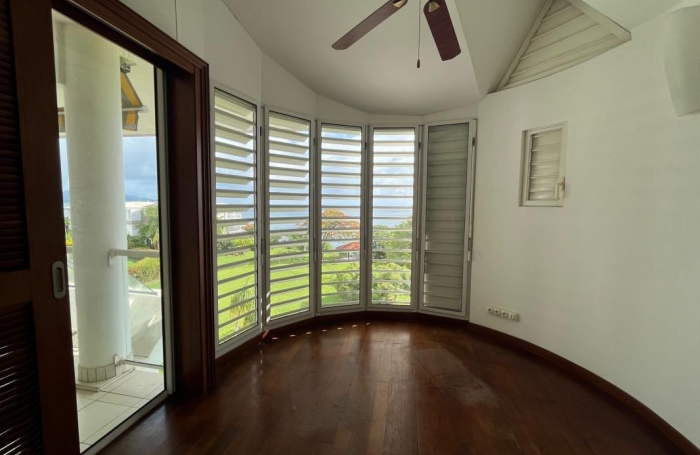 Location Appartement 155.91m&sup2; 5 pièces Schoelcher