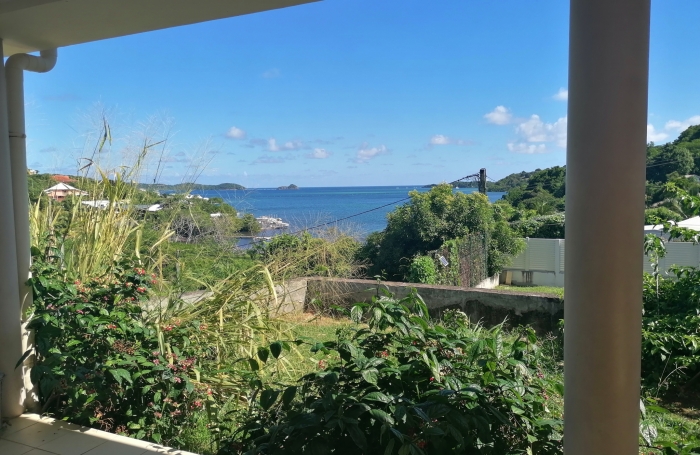 Villa avec vue d&eacute;gag&eacute;e sur les ilets du Robert - LE ROBERT