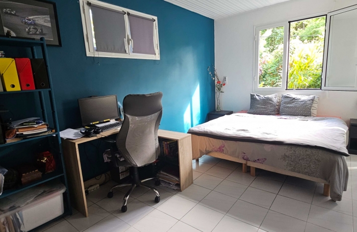 Jolie maison familiale avec grande terrasse et jardin