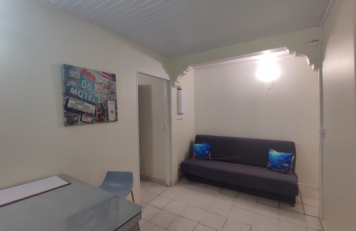 F2 meubl&eacute; avec terrasse BELLEVUE