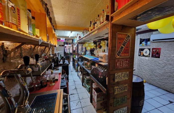 Vente Fonds de commerce 68m&sup2; 2 pièces Fort de france