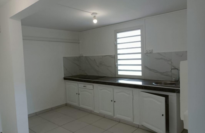 Location Appartement 49m&sup2; 1 pièce Sainte Luce