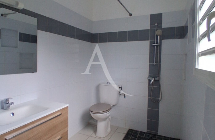 Location Maison 98.07m&sup2; 4 pi&egrave;ces Sainte Luce