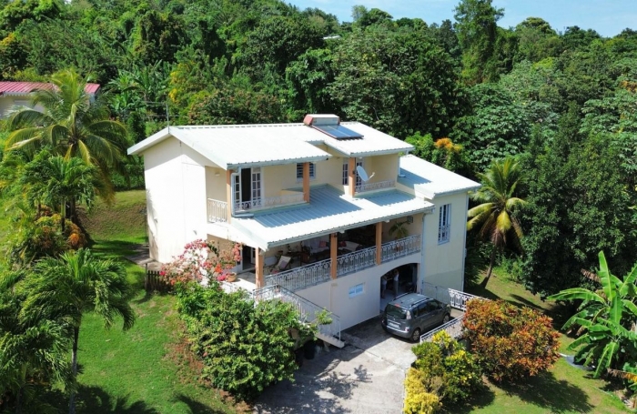 Vente Maison 184.65m&sup2; 4 pièces Le Robert