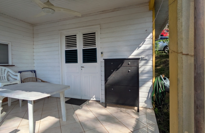 Jolie maison F3 au calme