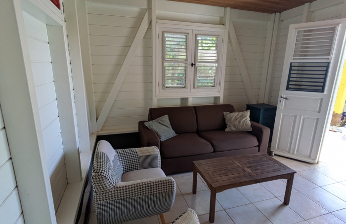 Jolie maison F3 au calme