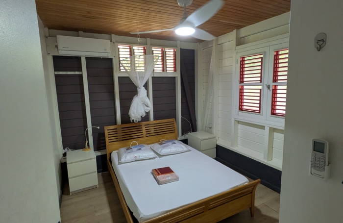 Jolie maison F3 au calme