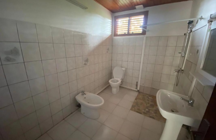 Location Appartement 85m&sup2; 3 pièces Sainte Marie