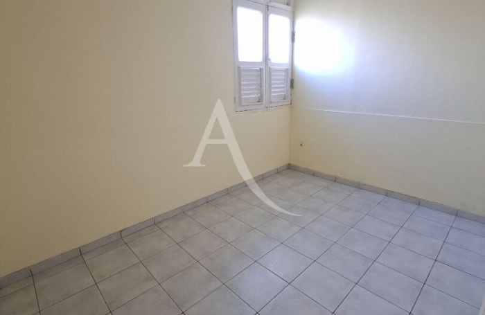 Location Maison 70.64m&sup2; 4 pi&egrave;ces Fort de france
