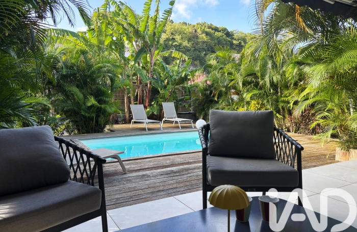 Vente Divers 173m&sup2; 5 pièces Sainte Anne