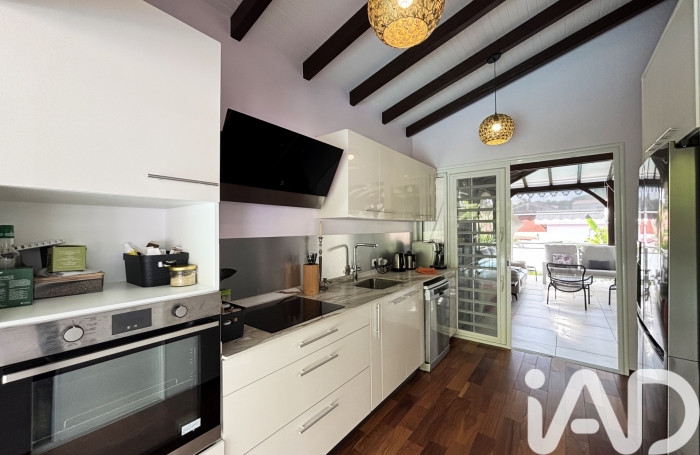 Vente Divers 173m&sup2; 5 pièces Sainte Anne