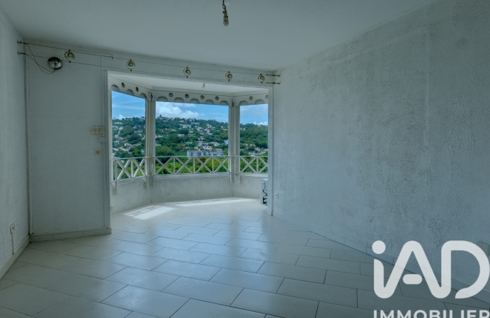 Vente Appartement 31m&sup2; 2 pièces Fort de france