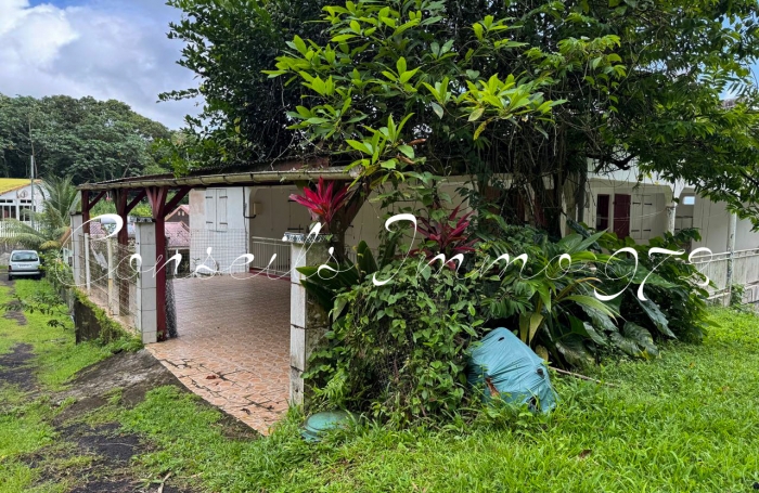 &Agrave; Vendre   Maison F7 + D&eacute;pendance F3   L&rsquo;Ajoupa-Bouillon