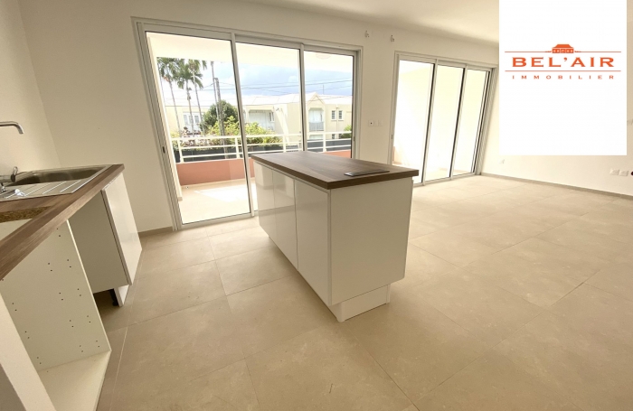 Location Appartement 57.37m&sup2; 3 pièces Fort de france