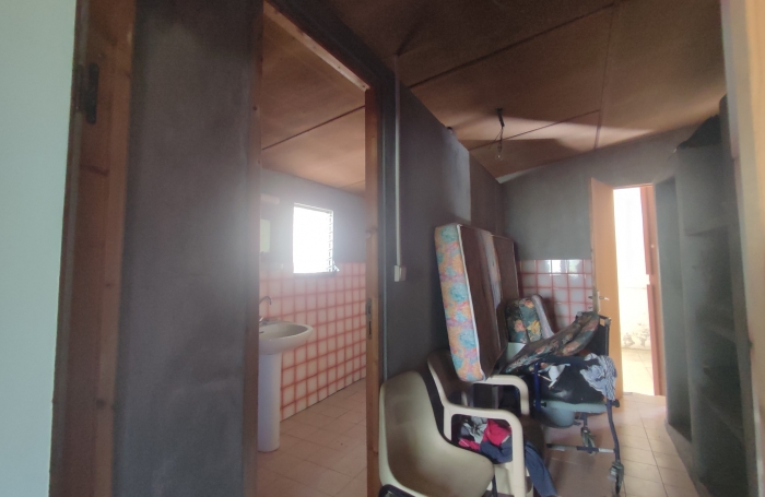 Maison de bourg &agrave; r&eacute;nover