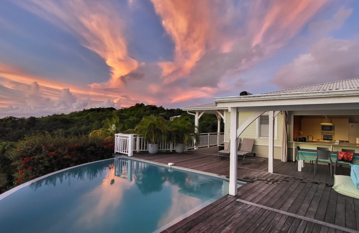 Magnifique propri&eacute;t&eacute; avec vue mer imprennable