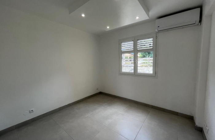 Location Appartement 76.1m&sup2; 3 pièces Schoelcher