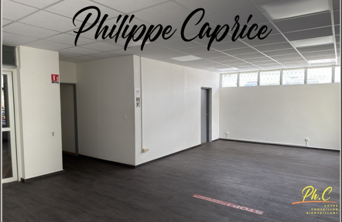 Location Bureaux 107m&sup2; 5 pièces Ducos