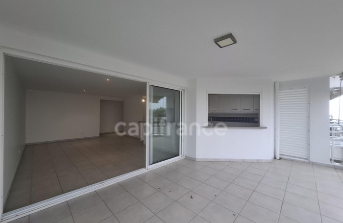 Location Appartement 94m&sup2; 4 pièces Schoelcher