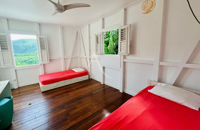 Vente Maison 85m&sup2; 5 pi&egrave;ces Les Trois Ilets